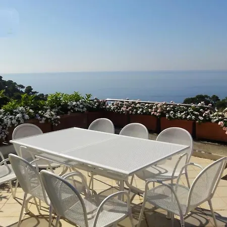 Apartman Regina Di - Camerelle - Capri